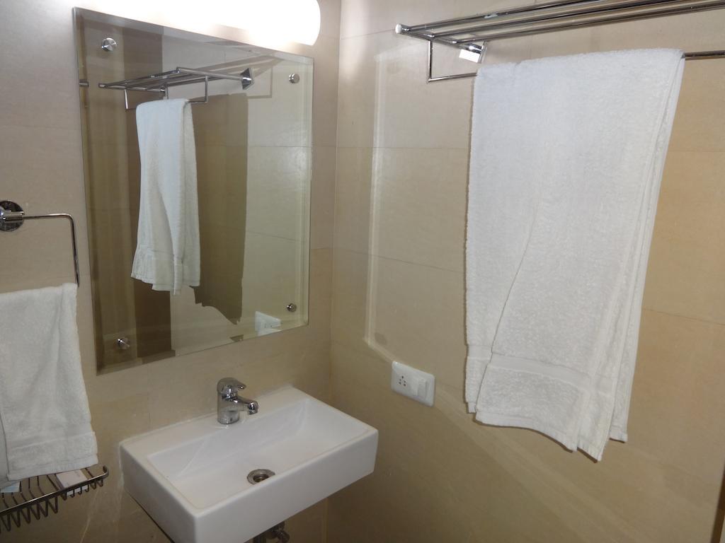 Hotel Grace Νέο Δελχί Δωμάτιο φωτογραφία