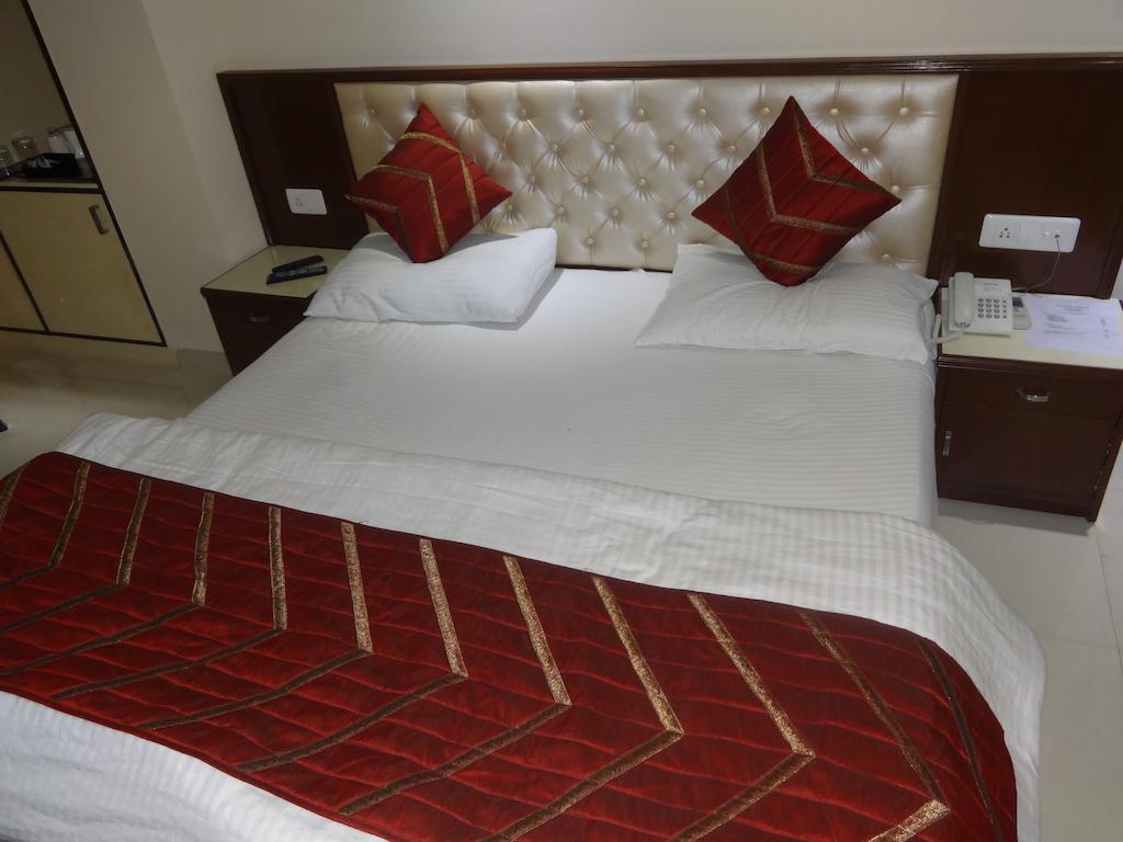 Hotel Grace Νέο Δελχί Δωμάτιο φωτογραφία